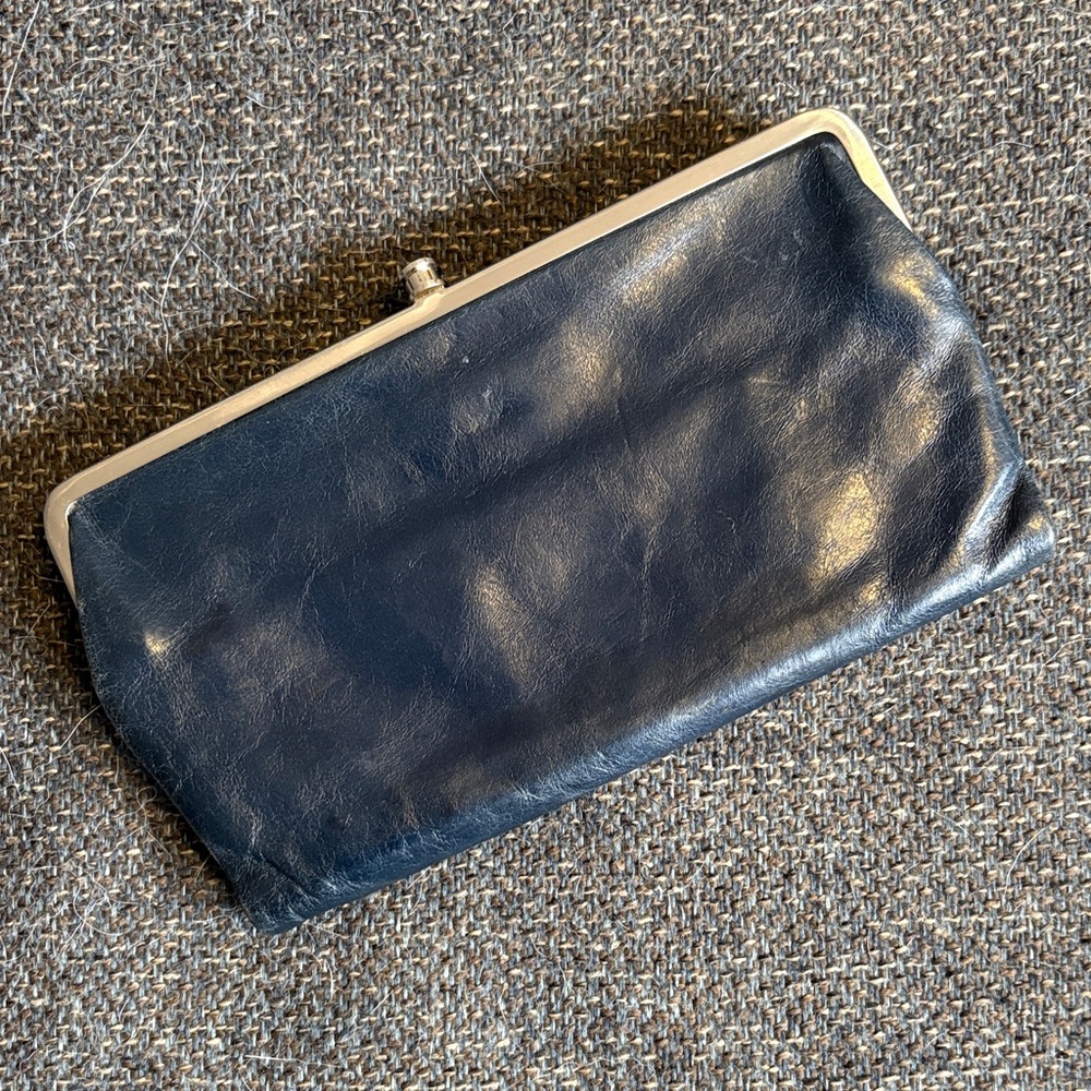 NWOT HOBO Midnight Blue Leather Lauren Wallet